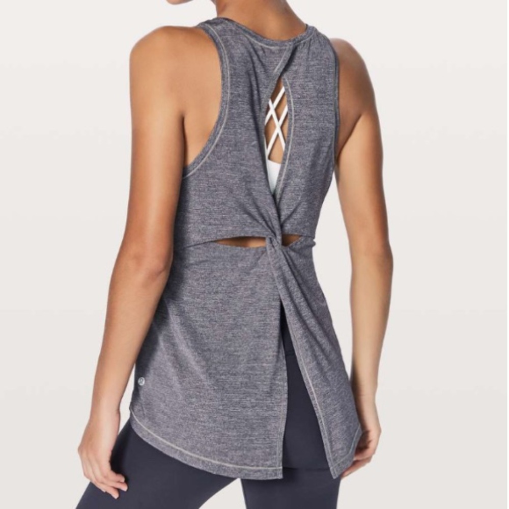 Lululemon  Hold & Flow Tank